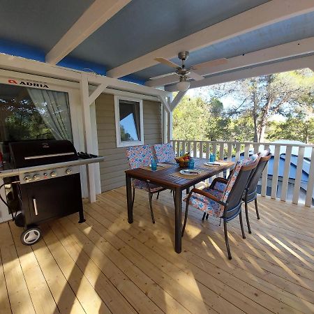 Philomena Mobile Home Camping Pašman Εξωτερικό φωτογραφία