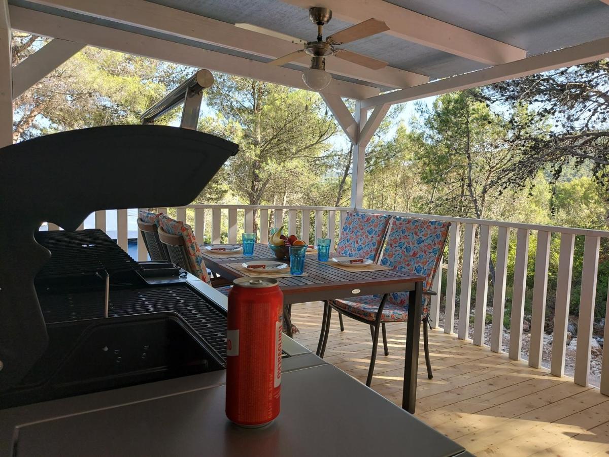 Philomena Mobile Home Camping Pašman Εξωτερικό φωτογραφία